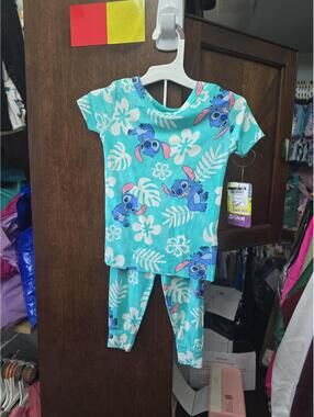 2t brand new disney, stitch pajamas item 891